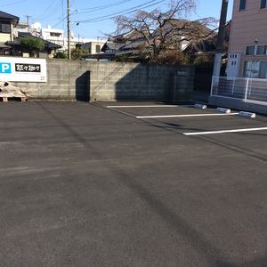 新しくなった駐車場